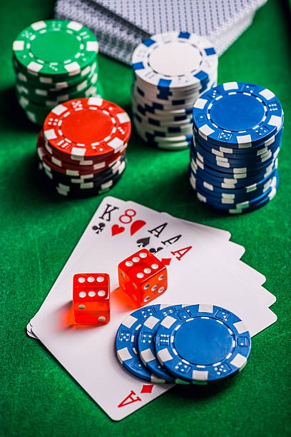 Live Sic Bo betting interface on lapakspin